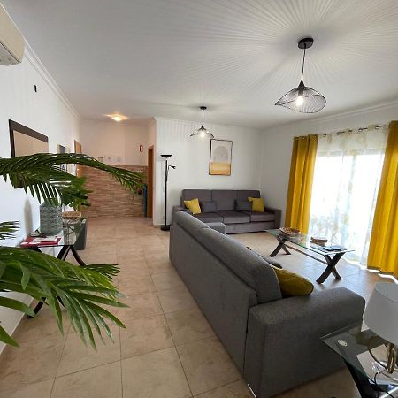 Lucas House 3 - Garden Apartment Lagos Luaran gambar