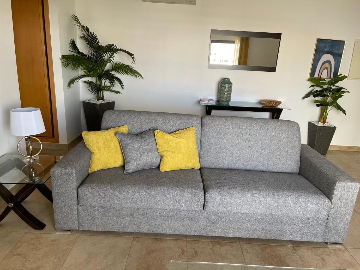 Lucas House 3 - Garden Apartment Lagos Luaran gambar