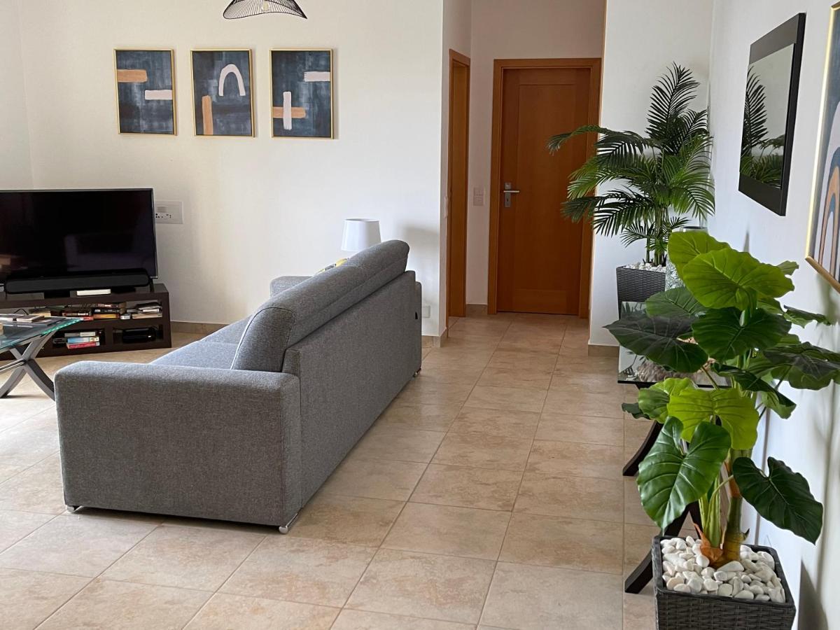 Lucas House 3 - Garden Apartment Lagos Luaran gambar
