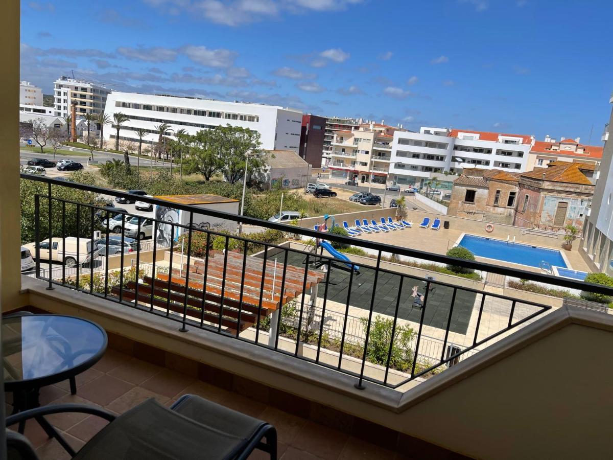 Lucas House 3 - Garden Apartment Lagos Luaran gambar